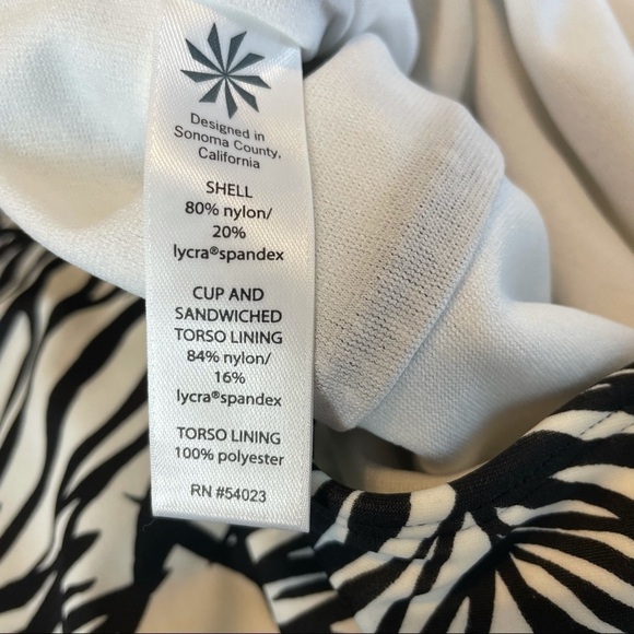 Athleta Palms Kaimana One Piece Swimsuit 36B/C (M) - Picture 14 of 16